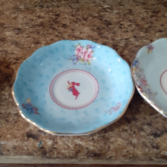 House Goods - Picture 4 of 5